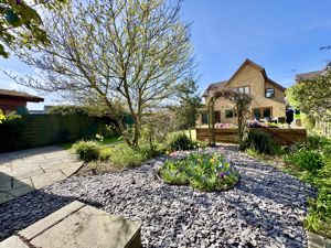 Photo 43- click for photo gallery